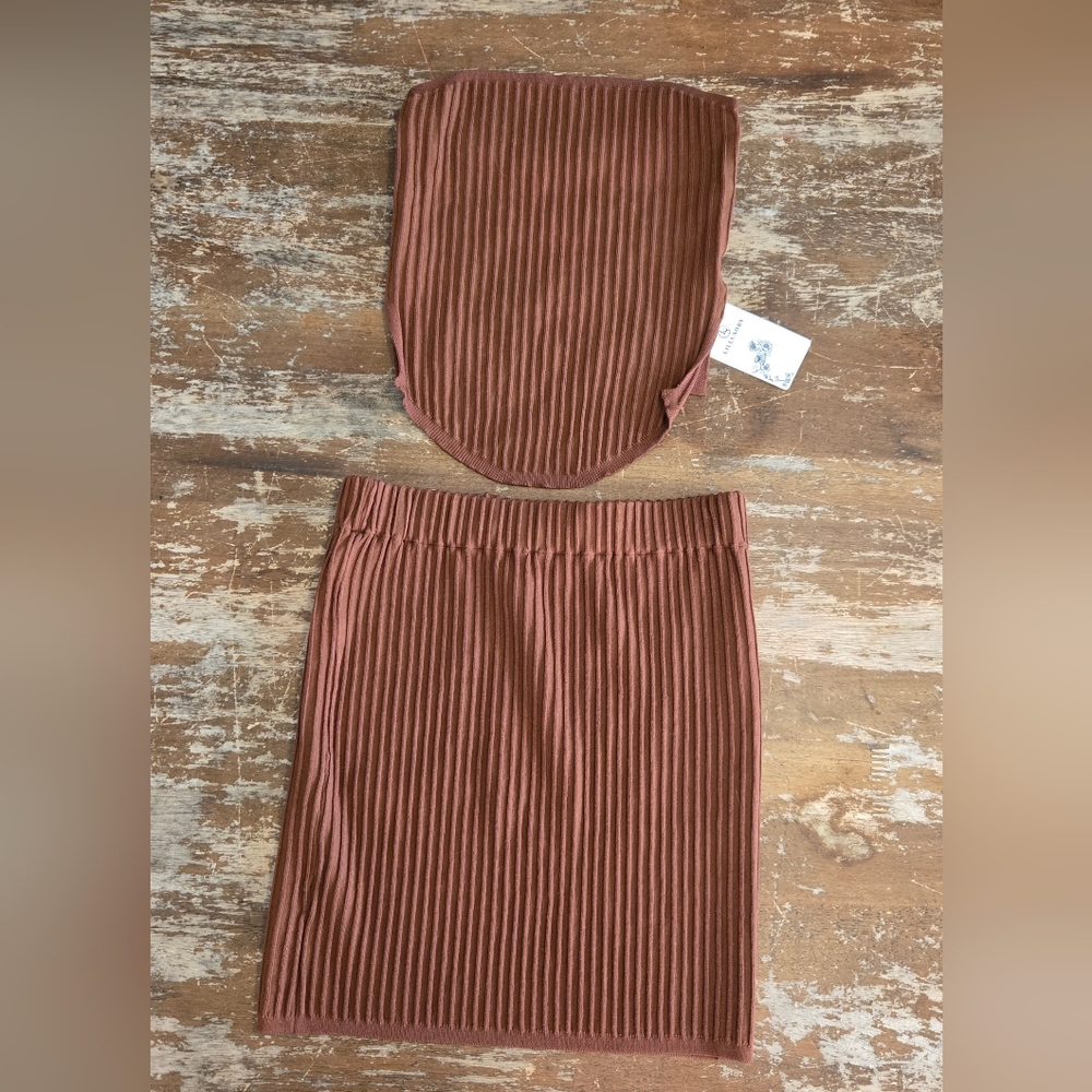 LILLUSORY 2 Piece Brown Ribbed Halter Top & Skirt